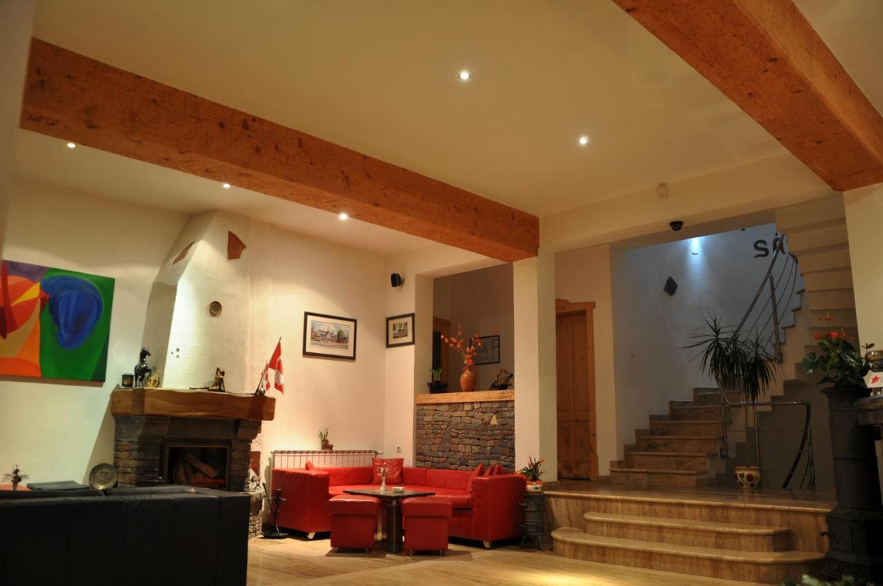 Vila Sara/Adult Only Совата Экстерьер фото
